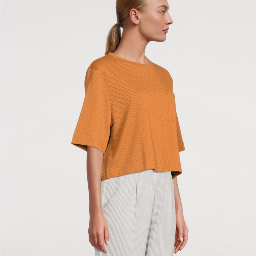 NWT Varley Bexley PerforatedT-Shirt Textured Top Size Large Z474 - Picture 5 of 7